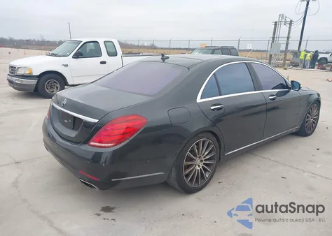 2015 Mercedes-Benz S 550 z USA, uszkodzony, nr VIN WDDUG8CB8FA203235